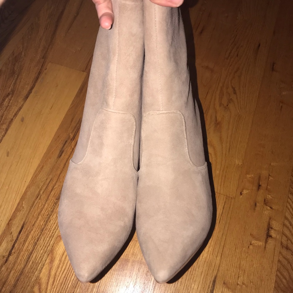 Michael Kors Blaine Suede Ankle Booties Heels - Picture 10 of 12